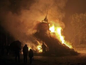 Hexenverbrennung in der Walpurgisnacht.