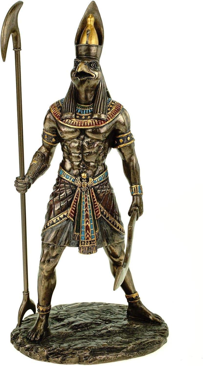 Horus-Figuren im Test: 5 Statuetten für Haus & Garten