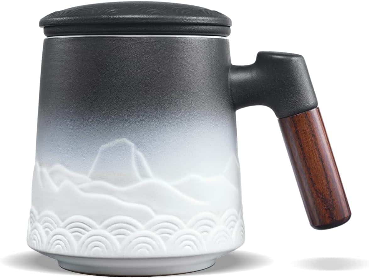 Keramik-Teetassen & Totenkopf-Becher: Stilvoll trinken