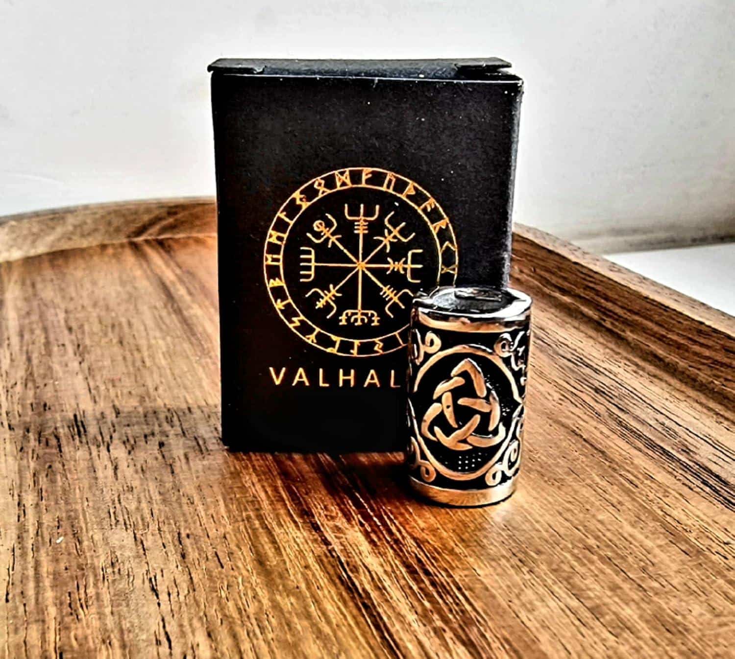 Wikinger-Bartperlen im Test: VALHALLA & Rune Wikinger-Bartperlen im Test: VALHALLA & Rune